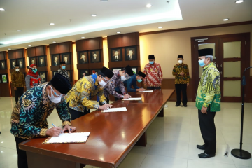 Nizar Lantik Sepuluh Pejabat Struktural dan Fungsional Sekretariat Jenderal